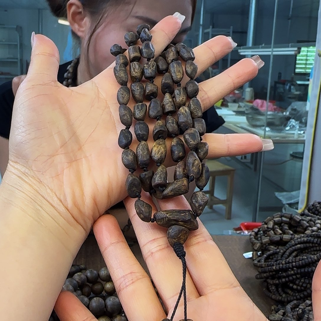 沉香手串多样性发货1条树丁白露沉水724