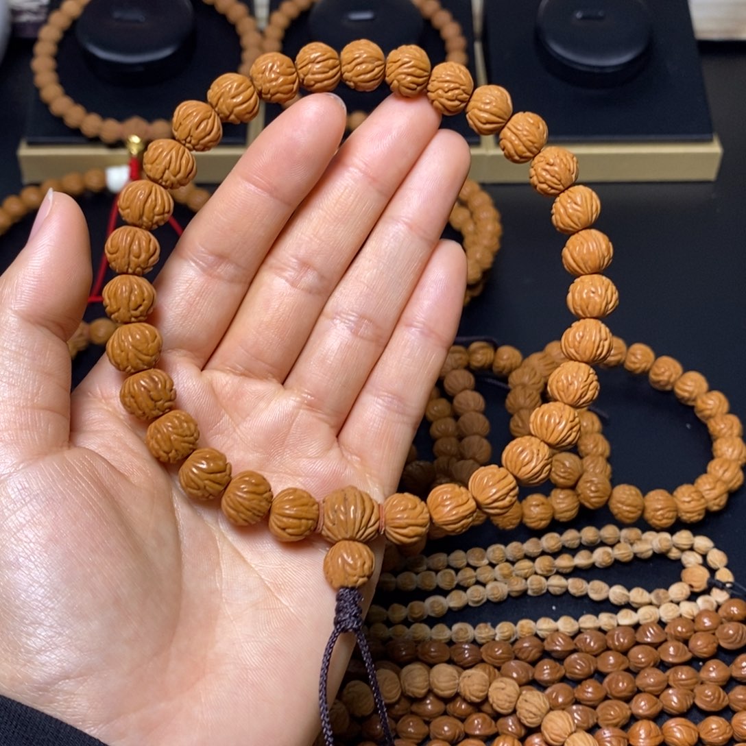 小****桃核手串秦岭文玩桃核手持