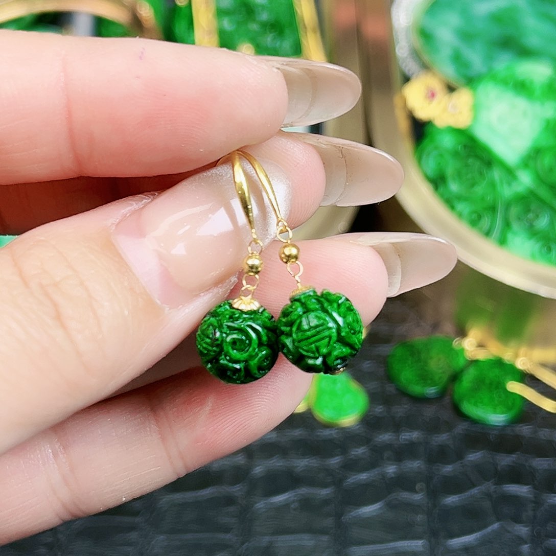 翡翠颈饰18K金镶嵌耳饰