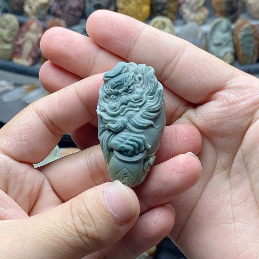 【闪购商品】定制石英质玉吊坠未镶嵌