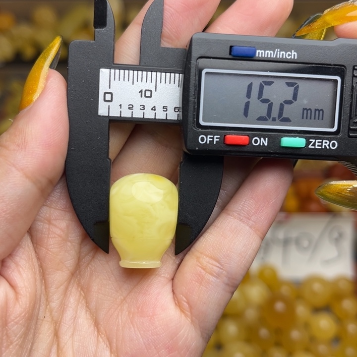 蜜蜡未镶嵌珠宝奇石188-天然蜜蜡三通