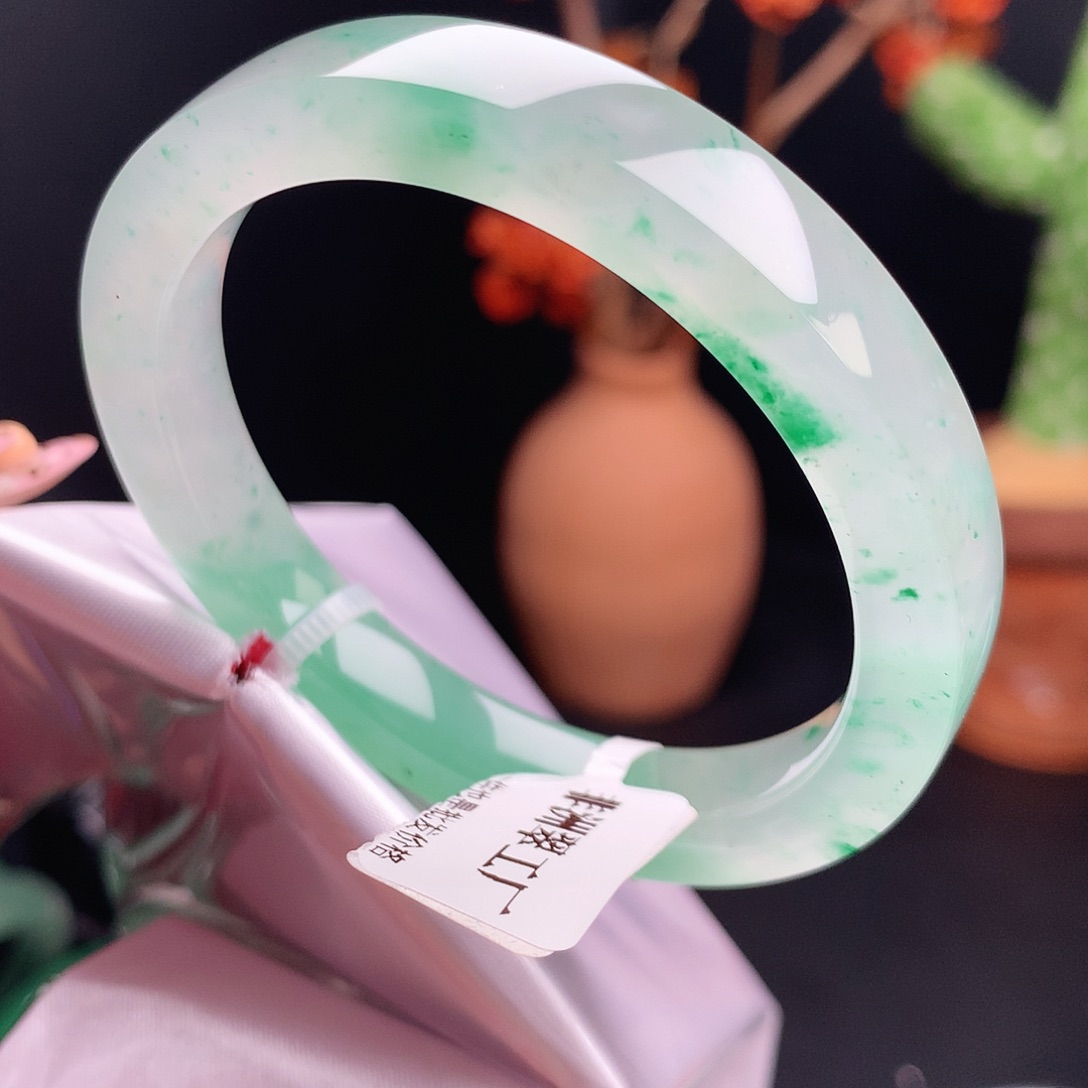 石英质玉未镶嵌51 52