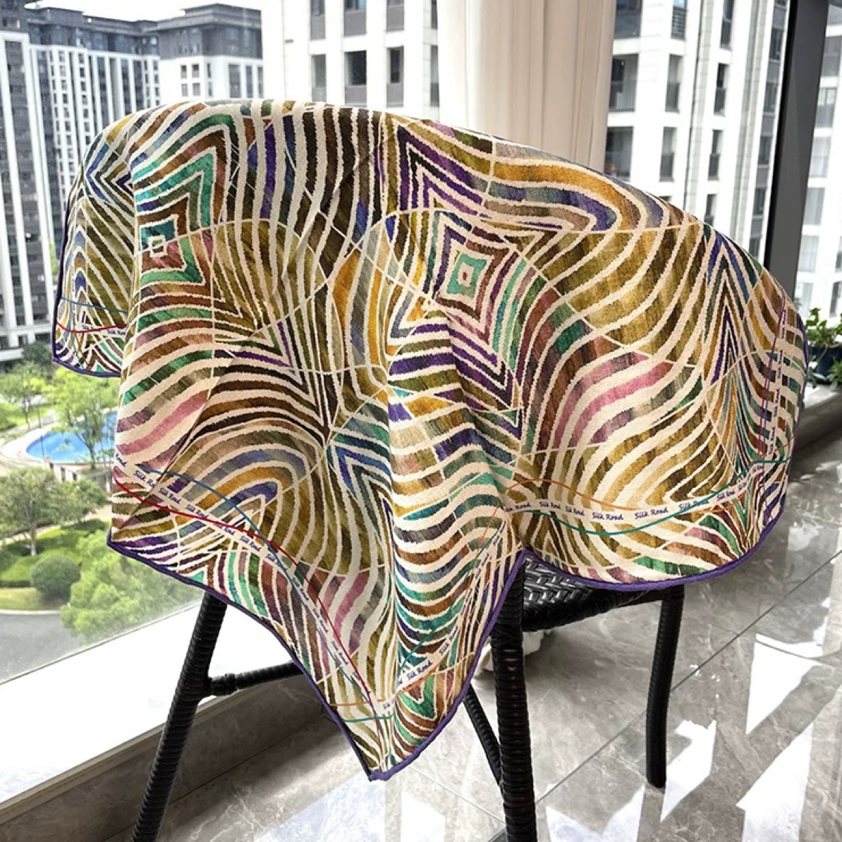 丝纡----多巴胺   简约时尚百搭桑蚕丝丝毛65*65披肩围巾