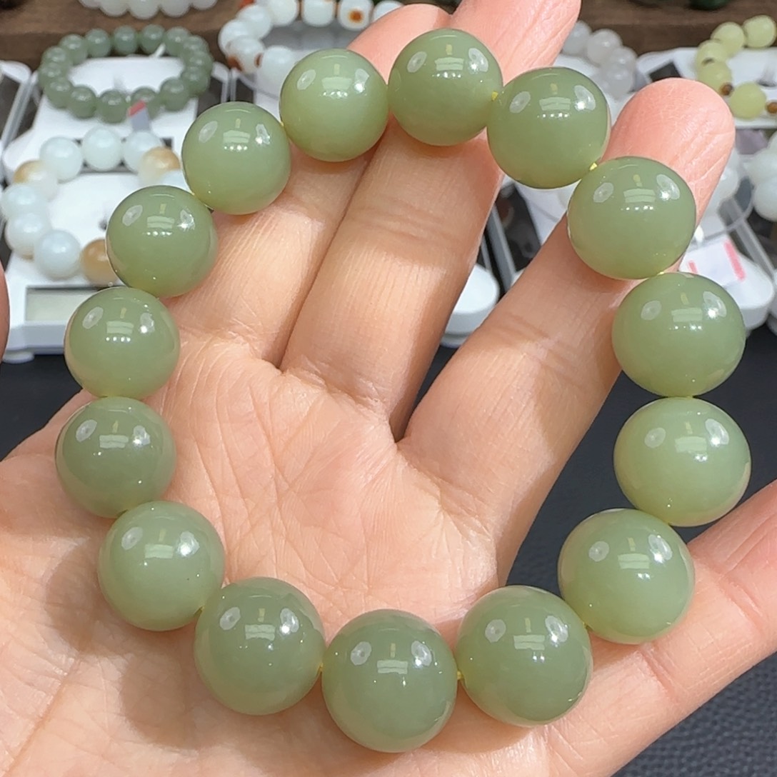 和田玉手串未镶嵌