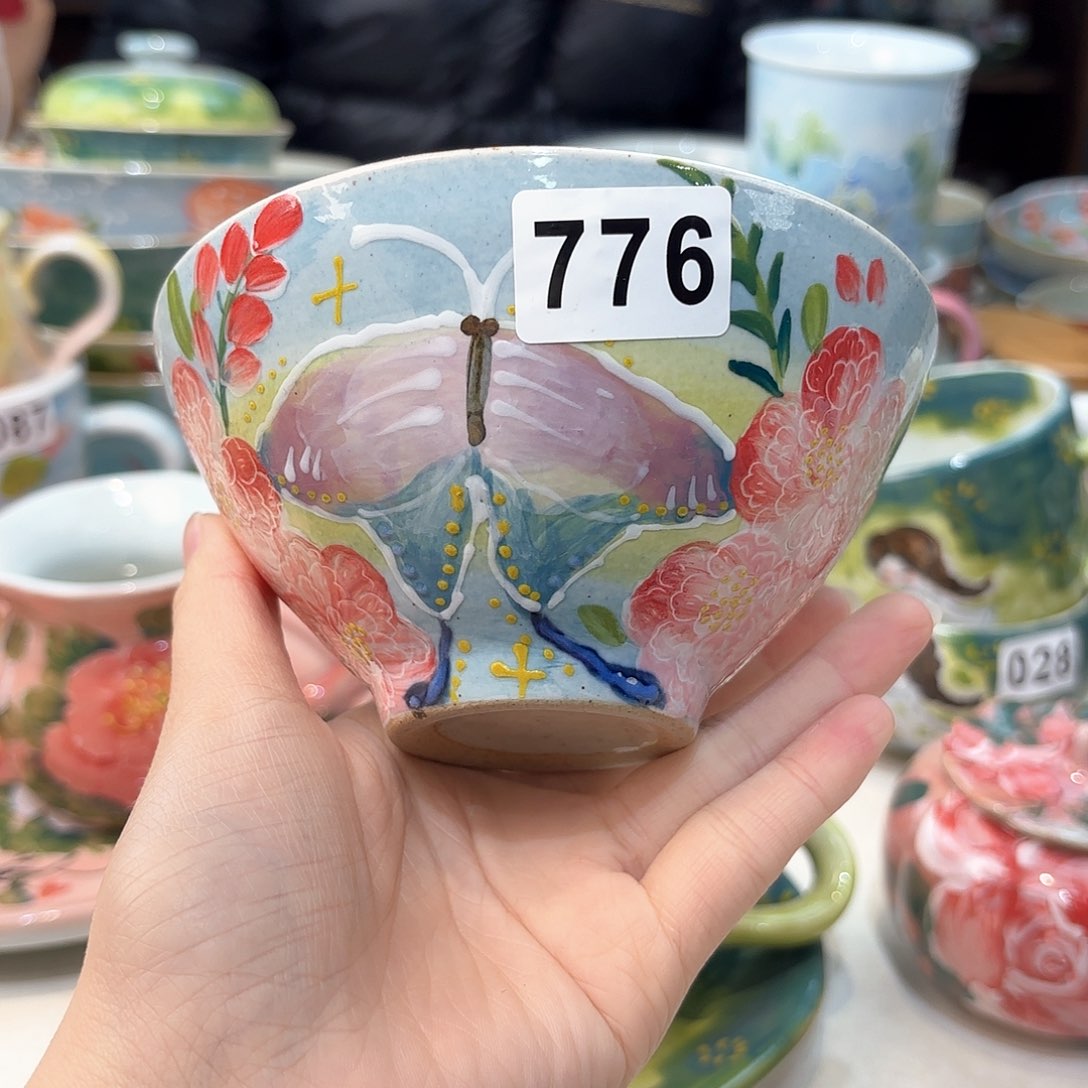 瓷片兔兔好可爱呀打