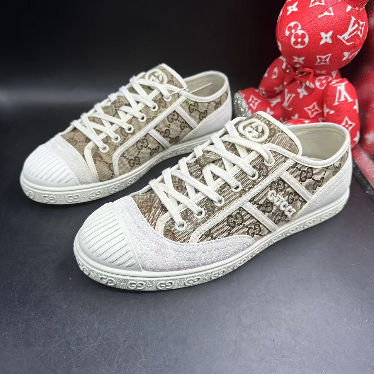 95新 DIOR/迪奥 古驰棕色帆布老花休闲时尚板鞋41欧码ddm2399