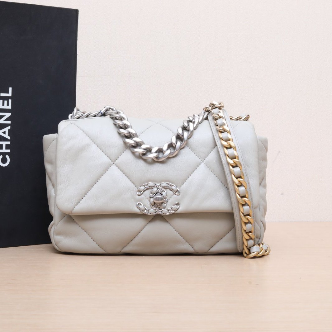 99新 Chanel/香奈儿 小花双双 19BAG 口盖包 小号 灰色 芯片开