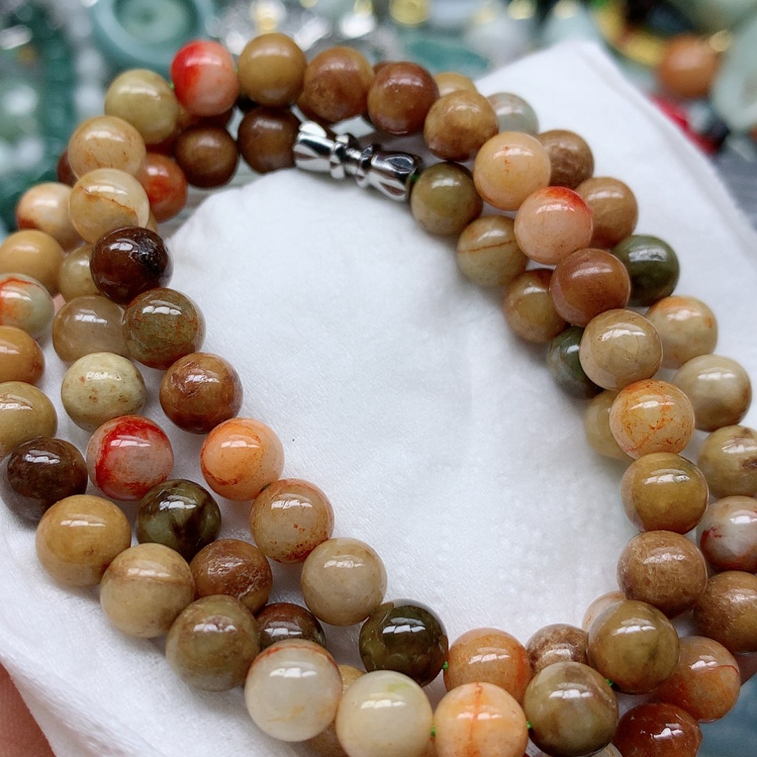 翡翠颈饰未镶嵌手串