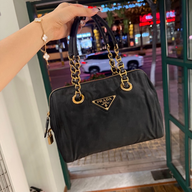 95新 Prada/普拉达 普拉达 黑金降落伞保龄球