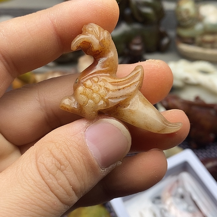 未镶嵌蛇纹石玉颈饰