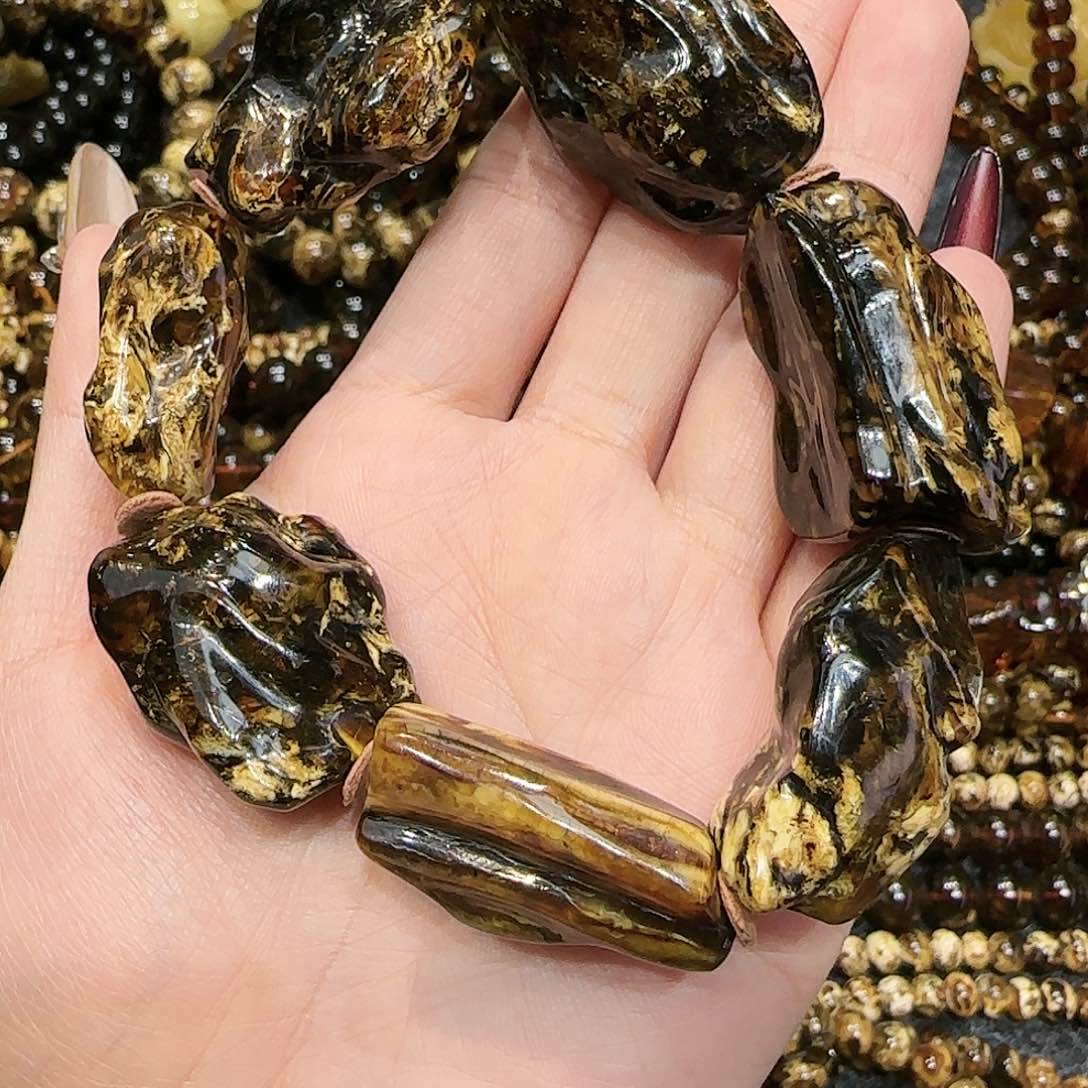 琥珀耳饰未镶嵌@**帝抚顺琥珀