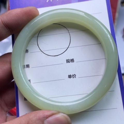 和田玉手镯未镶嵌手镯