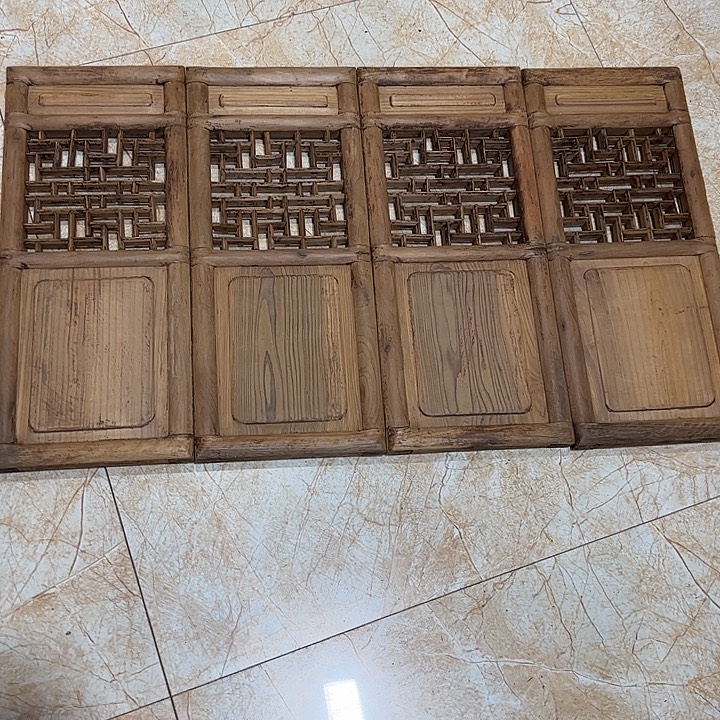 探***者香榧木精美雕刻挂件花板