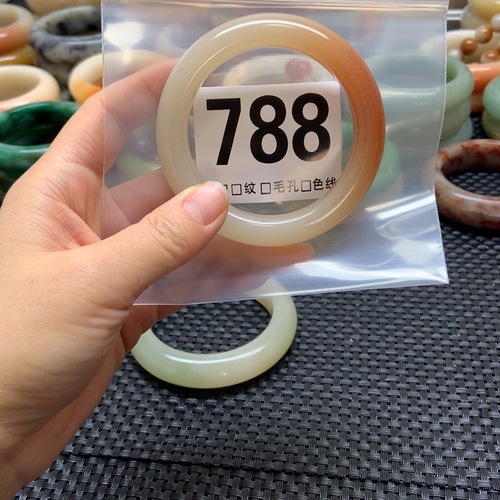 石英质玉手镯未镶嵌抠*