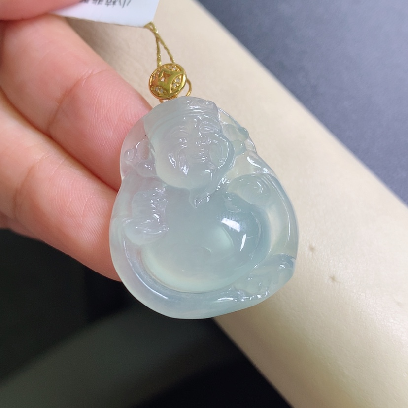 【闪购商品】翡翠颈饰18K金镶嵌财神