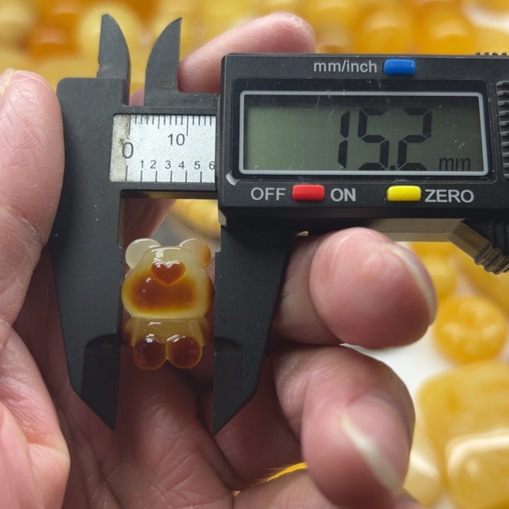 琥珀（矿物珀）未镶嵌裸石