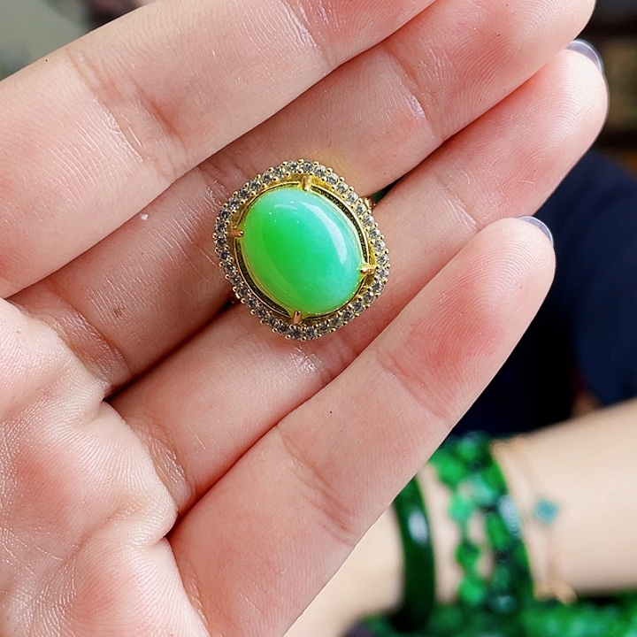 翡翠银S925镶嵌颈饰多样性