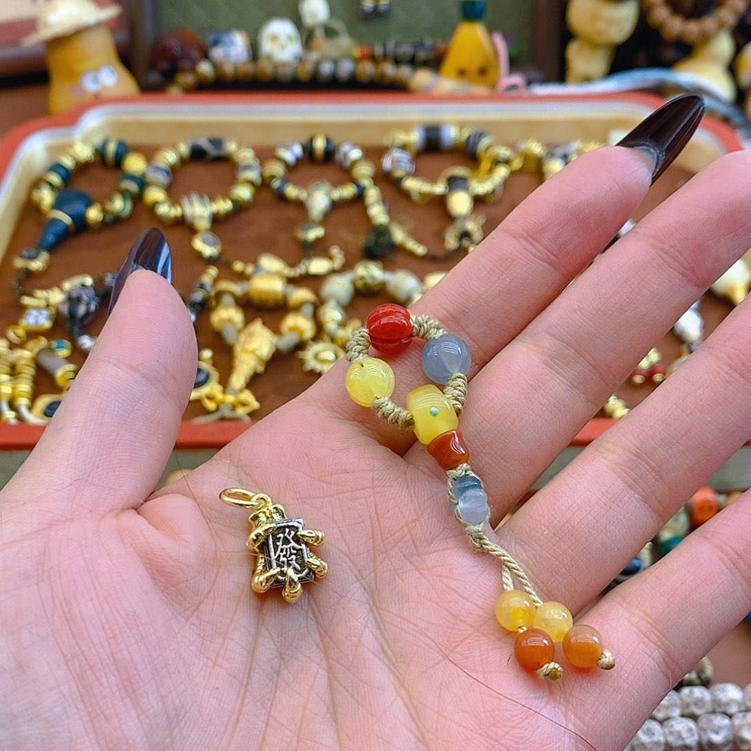 铜铁合金类图片里的