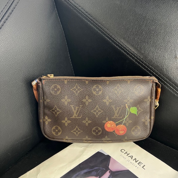95新 LouisVuitton/路易威登 捐金沉珠/樱桃麻将包