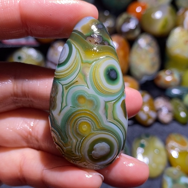 玛瑙/玉髓珠宝奇石未镶嵌