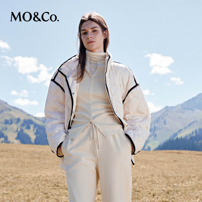 【达人专享】MOCO撞色边菱格纹四口袋高领鸭绒羽绒服MBD3EINT13