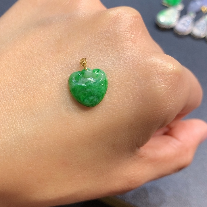 翡翠吊坠(不含链)18K金镶嵌盼**酷