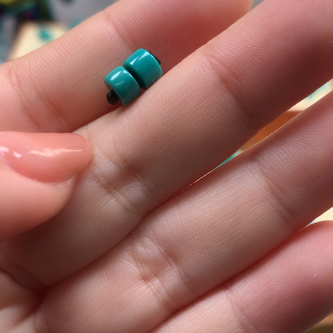 绿松石配饰未镶嵌