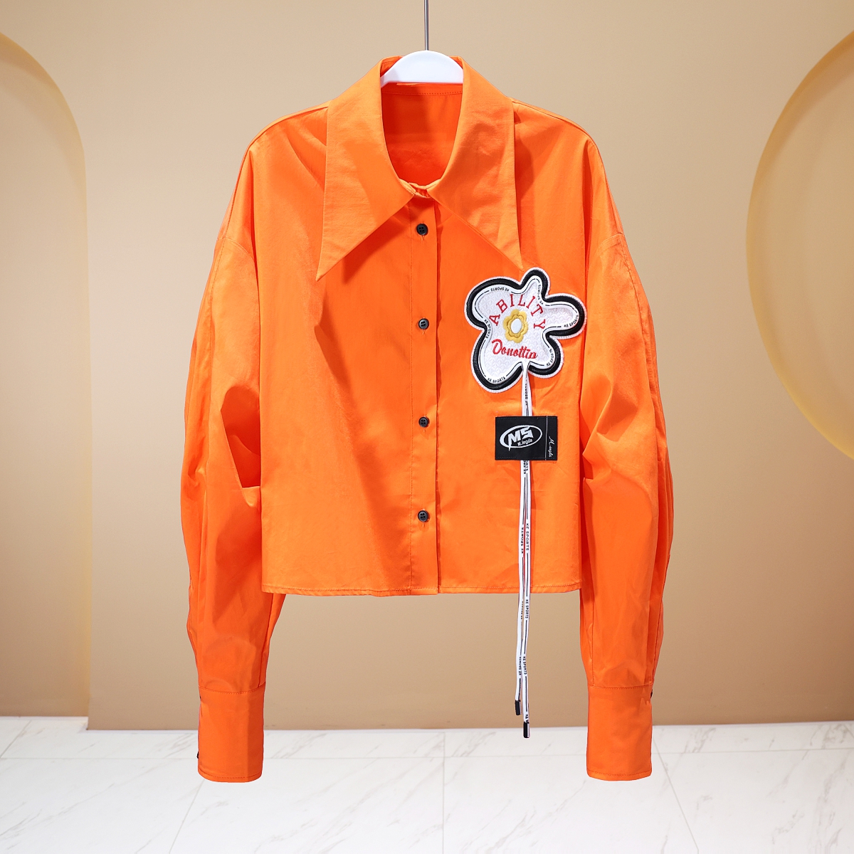 【LIANG哥女装】2025欧货设计师系列新品挺括有型衬衫6162A