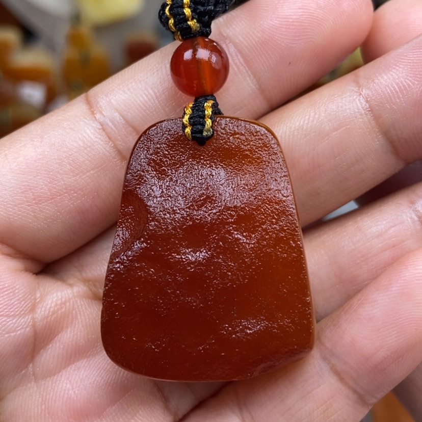 【闪购商品】琥珀颈饰未镶嵌