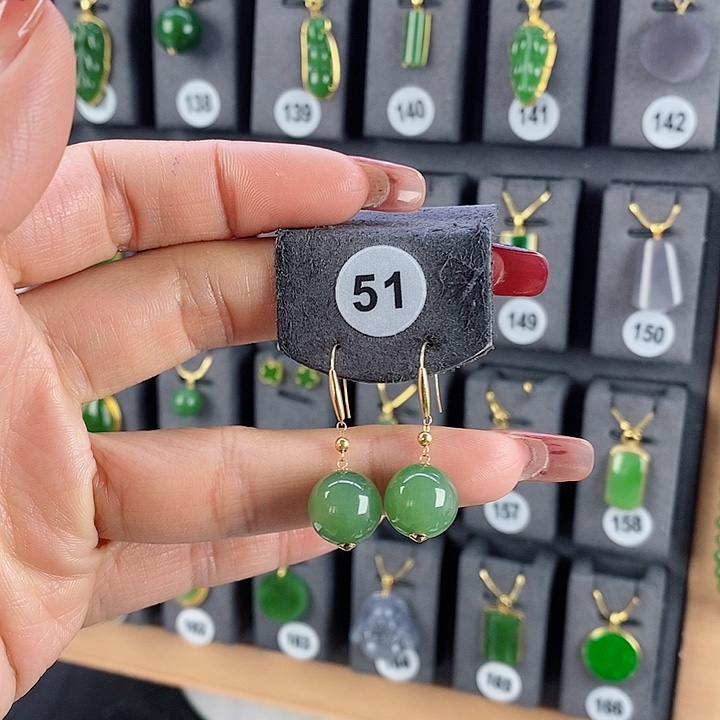 和田玉耳饰18K金镶嵌