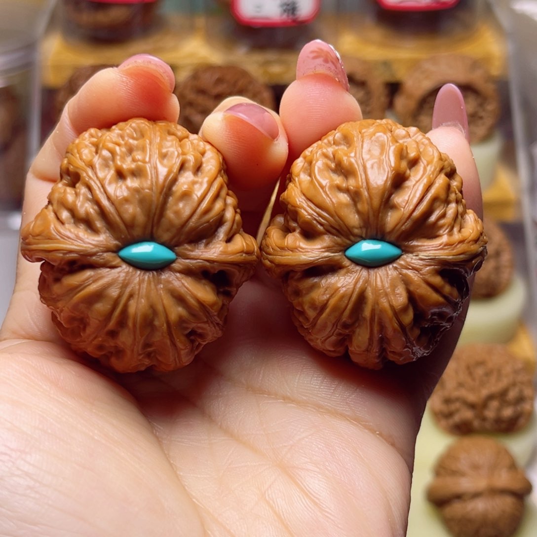 文玩核桃吊坠44尺胖元宝