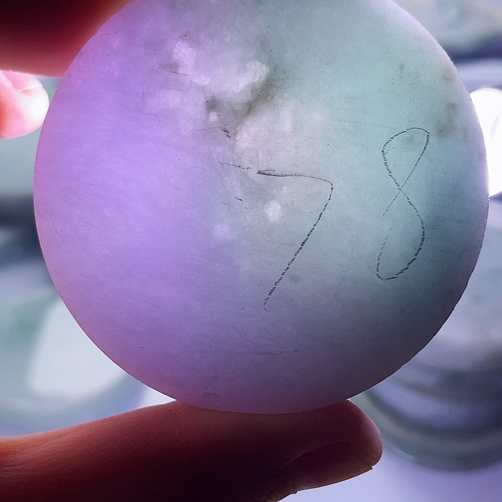 翡翠颈饰未镶嵌毛料25