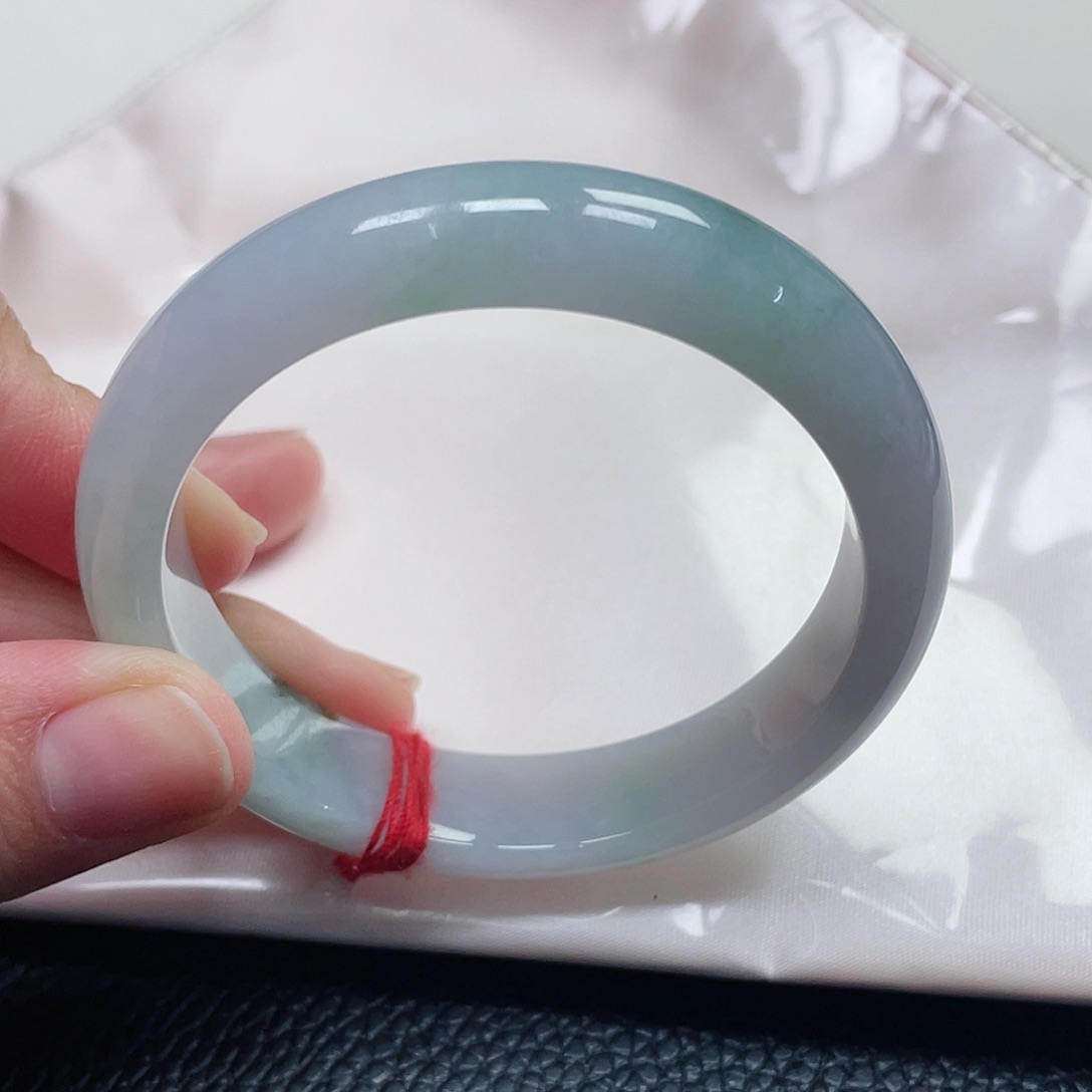 翡翠手镯未镶嵌缅甸翡翠