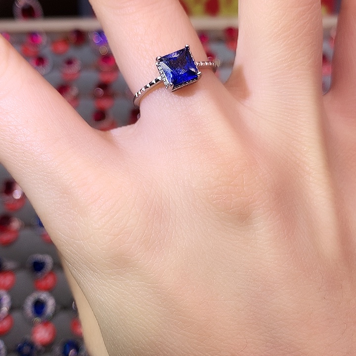 蓝宝石戒指银S925镶嵌