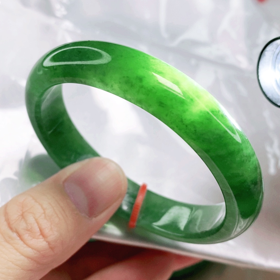 未镶嵌手镯翡翠51.8圈口贵妃完整