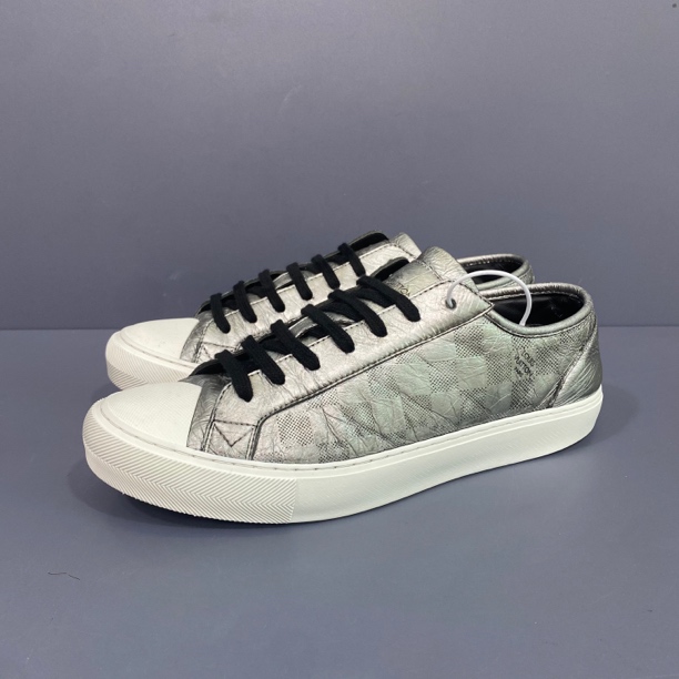 95新 LouisVuitton/路易威登 41码lv棋盘格休闲鞋板鞋总体可以275