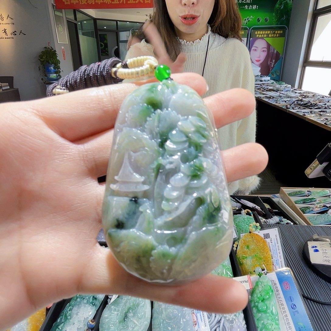 颈饰未镶嵌翡翠翡翠