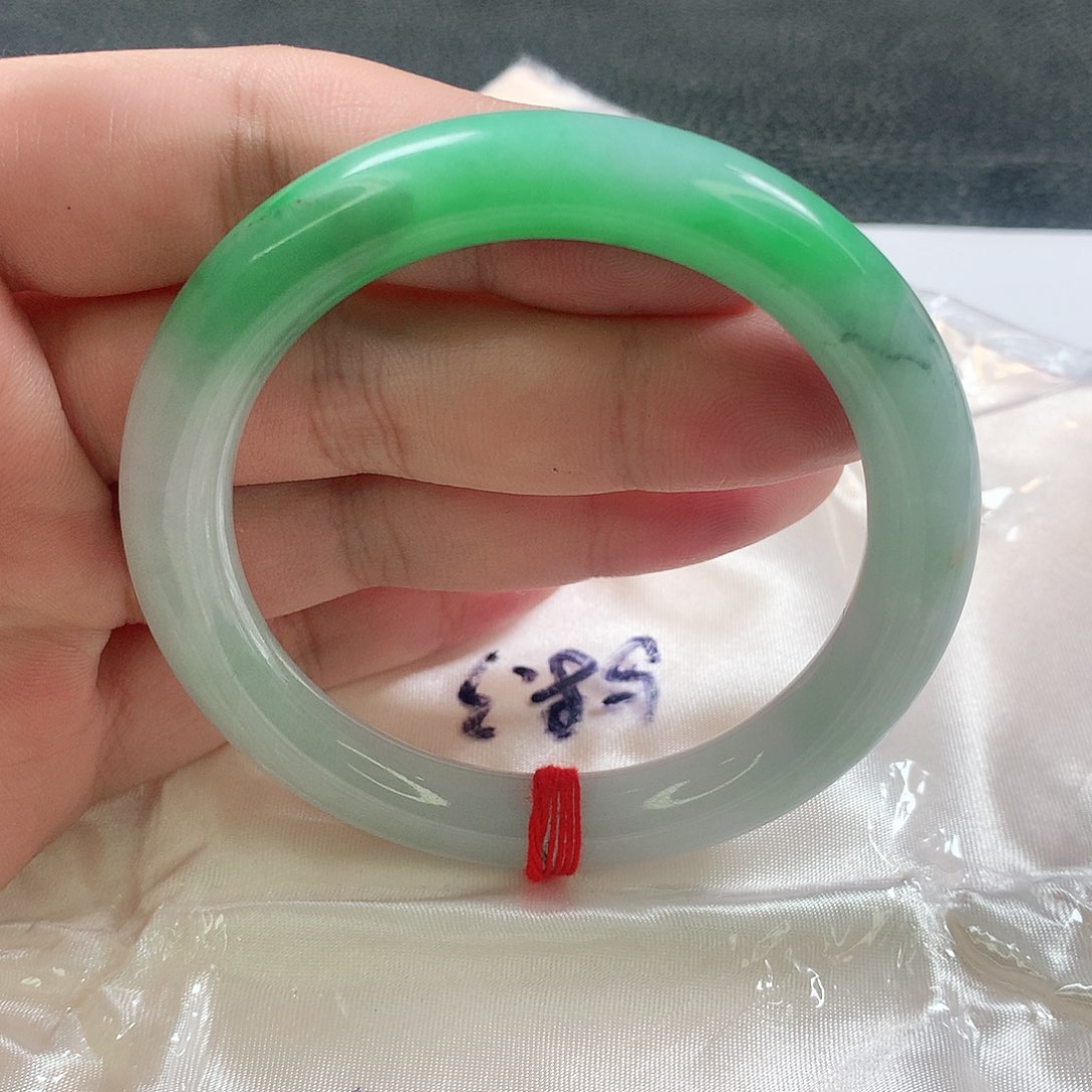 未镶嵌手镯（圆镯）翡翠328号