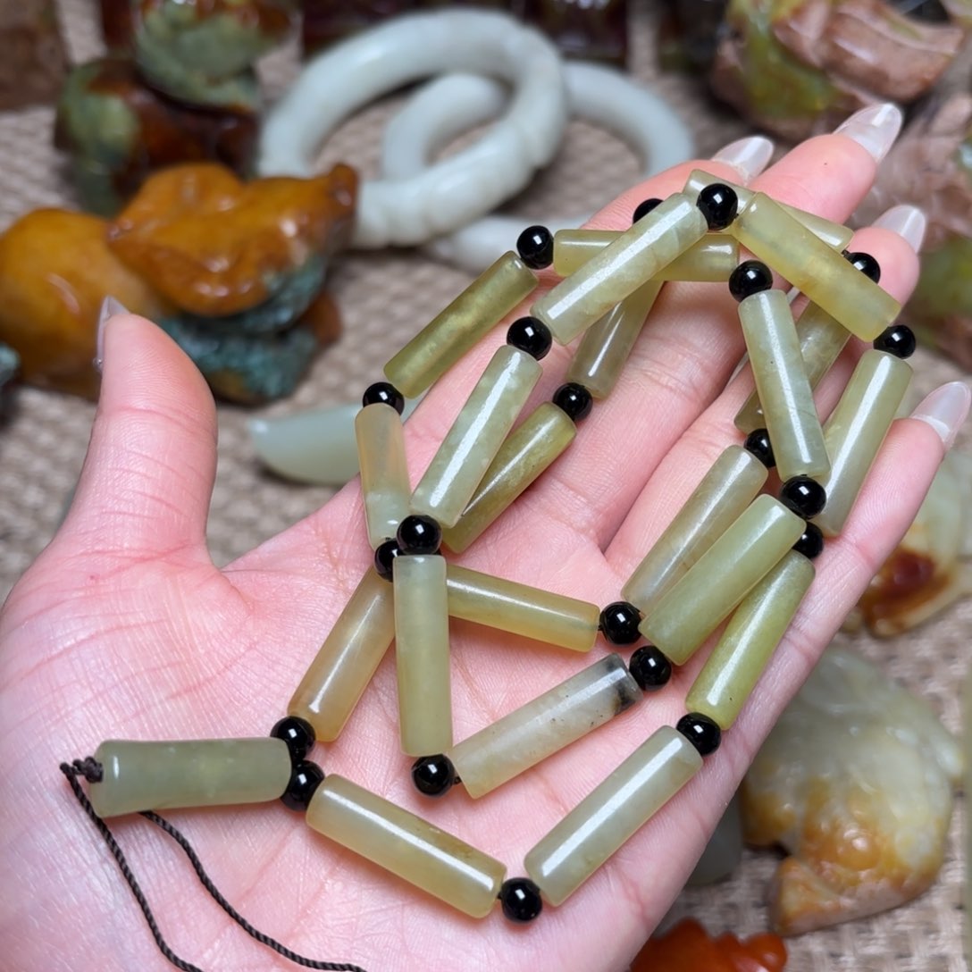 白玉菩提吊坠白玉菩提——白玉菩提