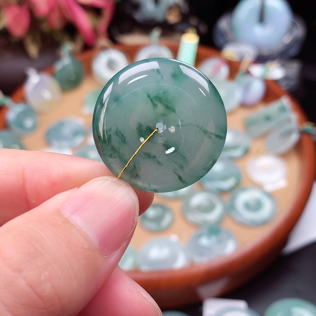 翡翠未镶嵌吊坠(不含链)吊坠13