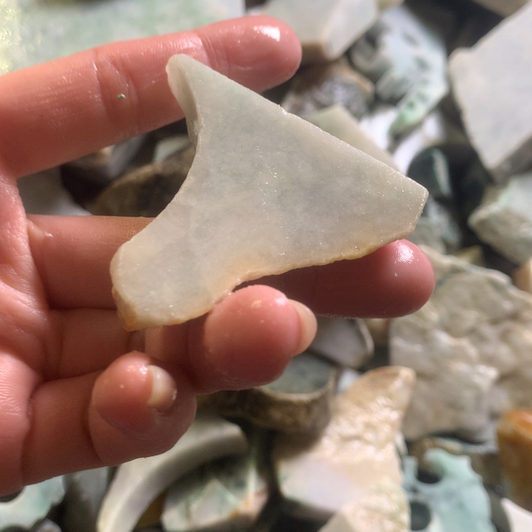 翡翠颈饰未镶嵌缅甸翡翠