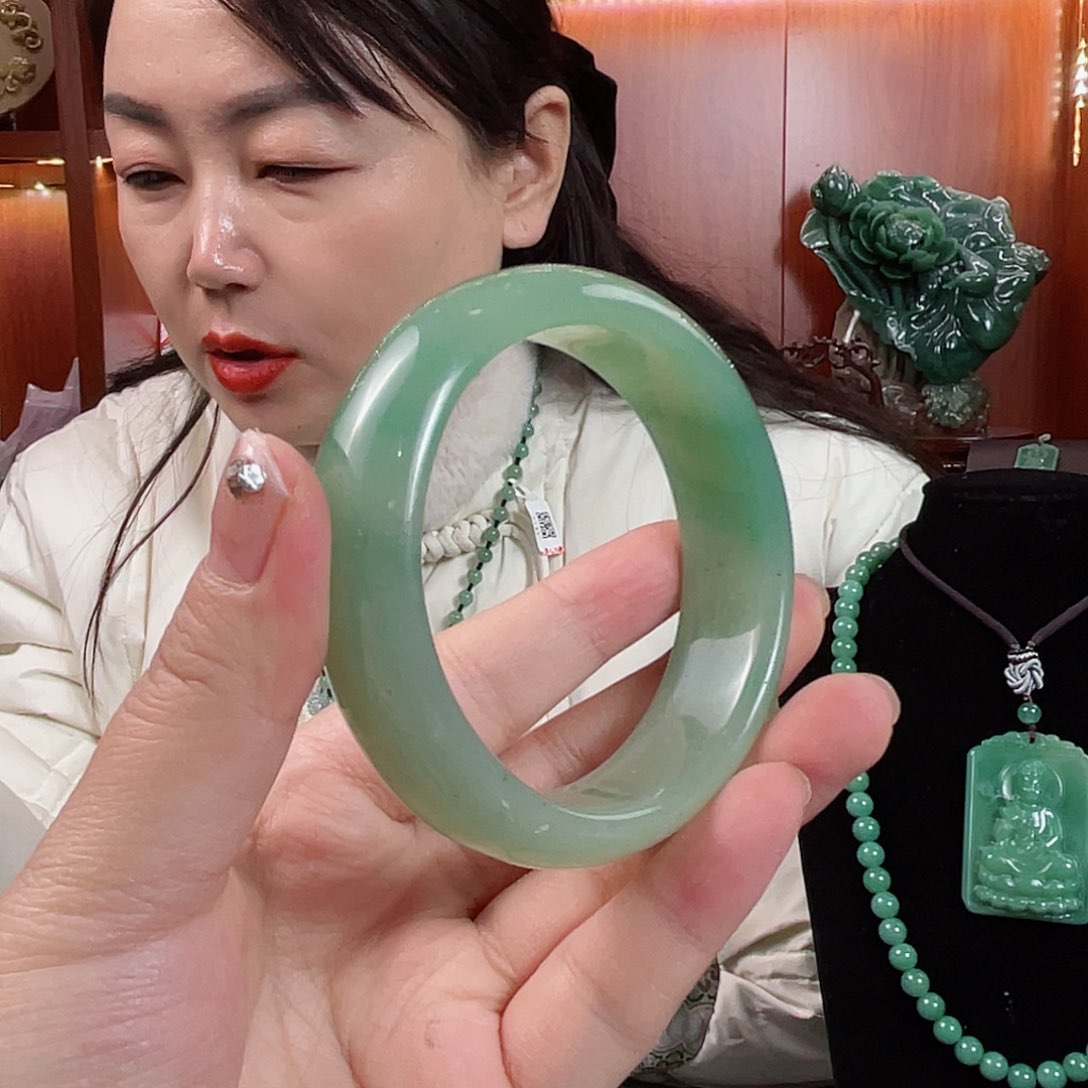 密玉（石英质玉）颈饰未镶嵌55-56