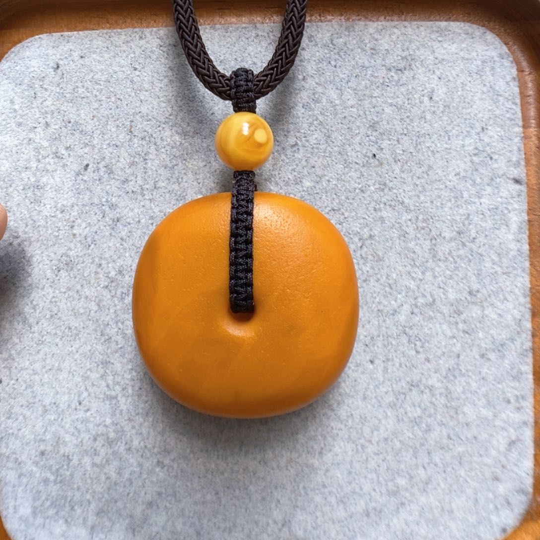 蜜蜡颈饰未镶嵌樱*释蜜蜡