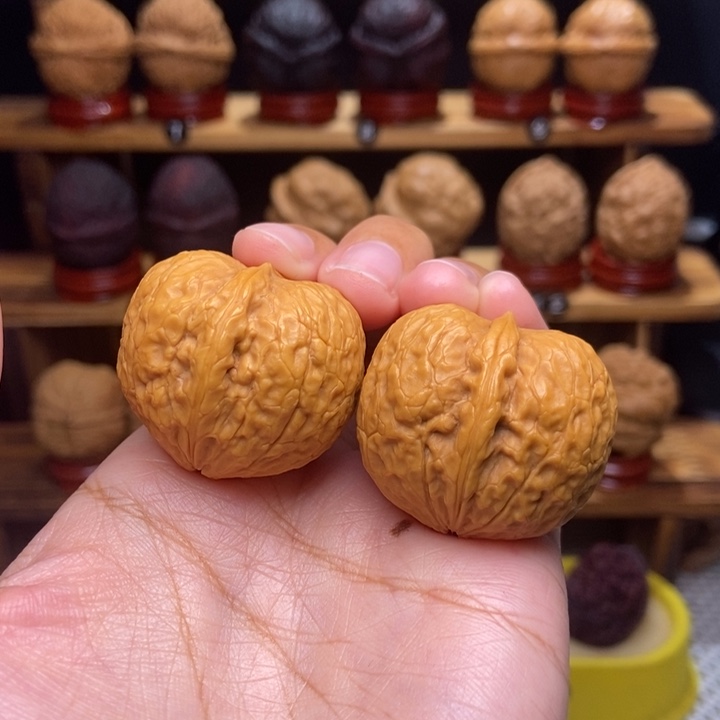 文玩核桃吊坠金印1