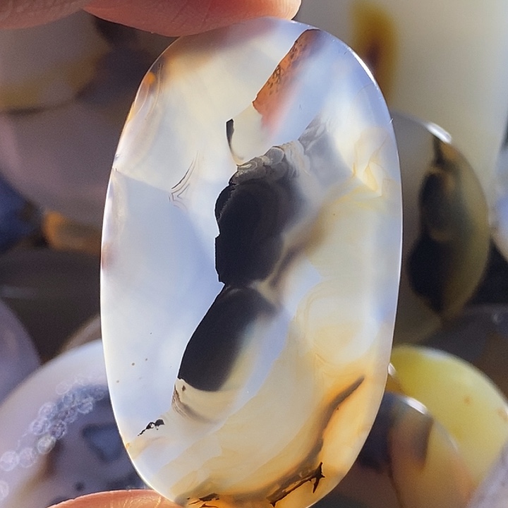 未镶嵌颈饰玛瑙/玉髓