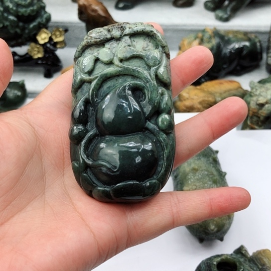 岫岩河磨玉（透闪石质玉）把件未镶嵌J****i