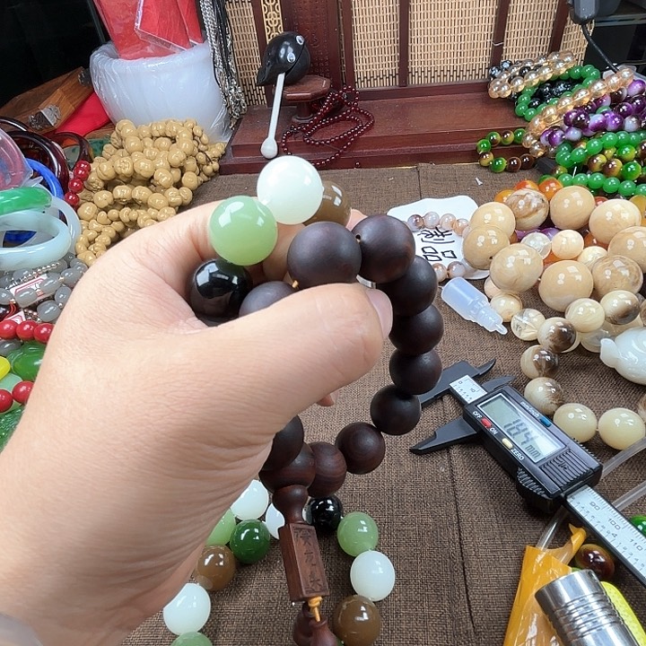 非洲紫檀（红花梨）174卡18