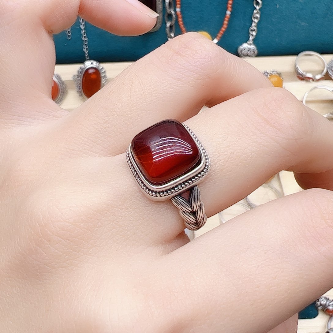 血珀戒指银S925镶嵌天然