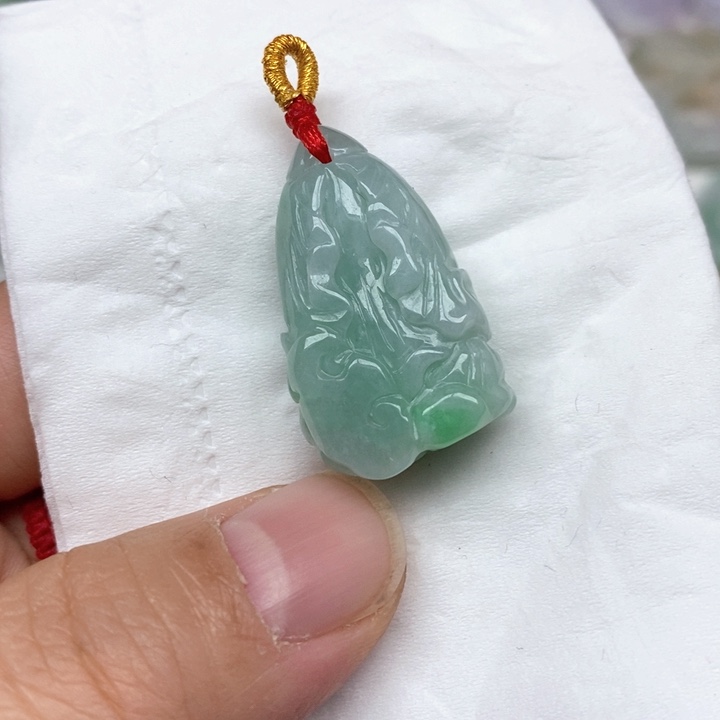 翡翠未镶嵌颈饰天然缅甸翡翠