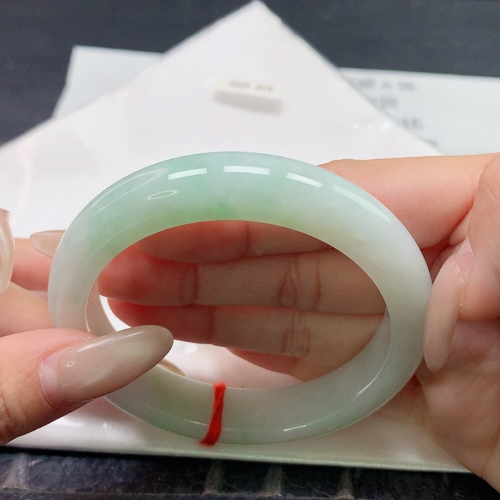 翡翠未镶嵌手镯5758